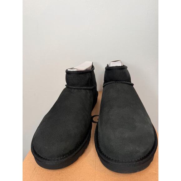 UGG Womens Classic Ultra Mini Classic Black Ankle Boots Booties Size 10 NEW Box - Picture 4 of 7